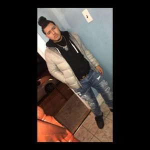 Meet your Posher, Chris